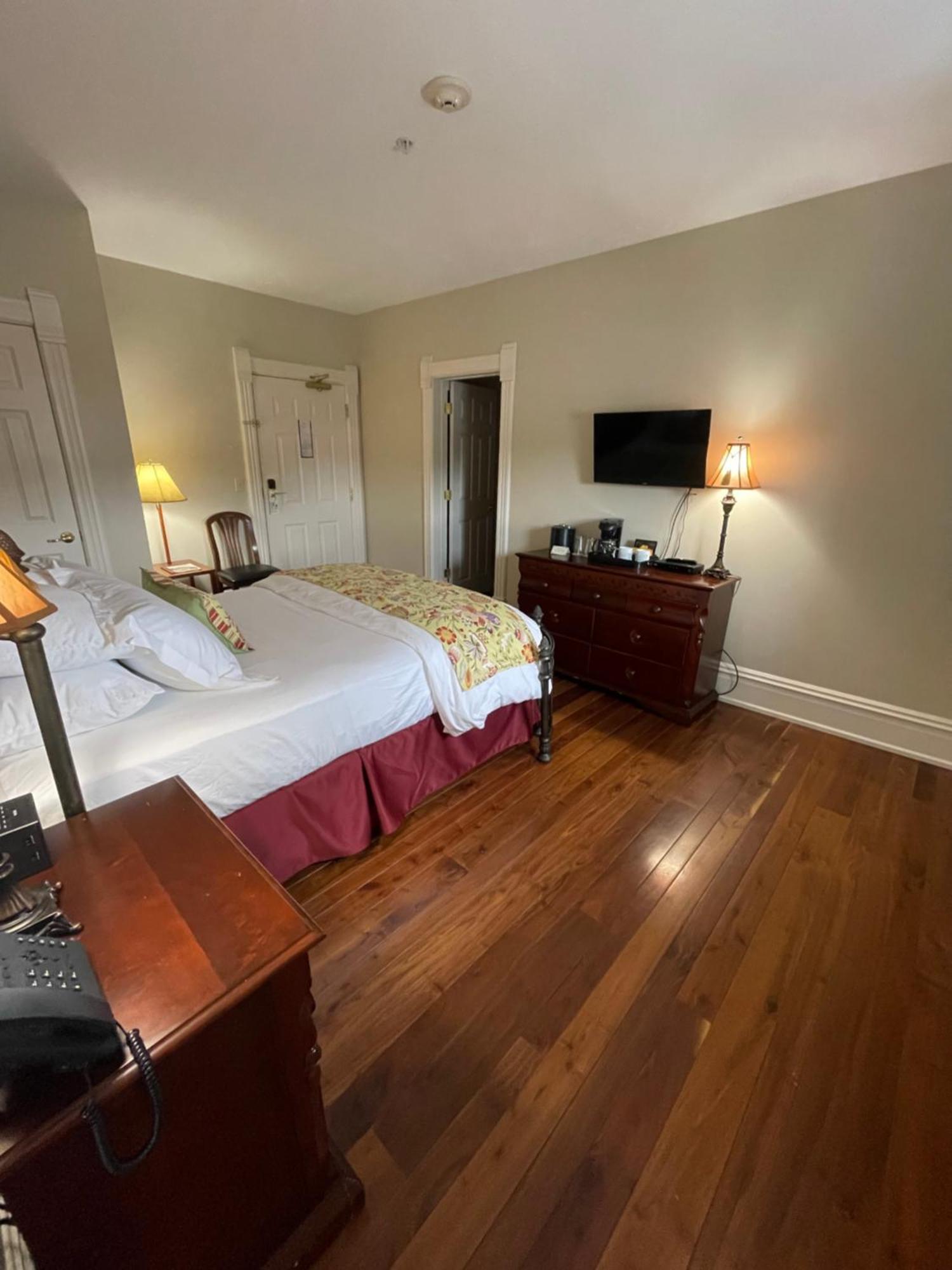 The Union Hotel Everett Extérieur photo