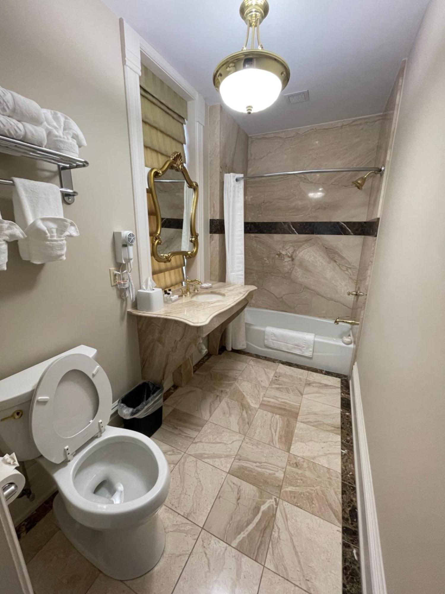 The Union Hotel Everett Extérieur photo